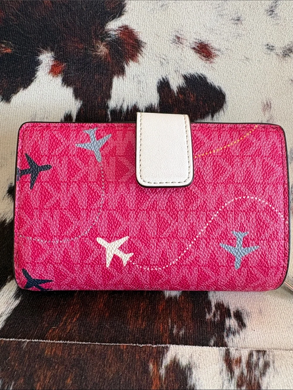 Michael Kors Hot Pink Jet-Print Continental Wallet
